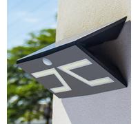 Lampe extérieur avec panneau solaire intégré et détecteur de mouvement [EEK: G]