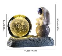 Lampe Galaxie 3D, Boule Cristal Astronaute LED, Décoration Chambre Enfant Système Solaire Moderne