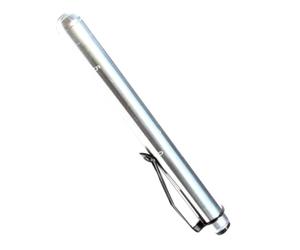 Lampe Stylo LED Médicale Argenté en Alliage Aluminium pour Examen | Lumière Blanche, Format Plume Clip Poche, Alimentation par 2 Piles Aaa, Contrôles Rapides des Pupilles Cavité Orale