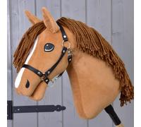 LarDen Hobby Horse Wendy | Cheval Bâton avec Licol Noir - Grandeur M | Tête de Cheval à Bâton à Chevaucher | Fait à la Main avec Accessoire | pour Petits et Grands Enfants | Hobby Horse Réaliste