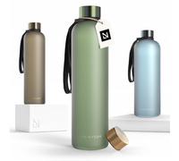 LARS NYSØM Gourde 1l | Bouteille d'eau 1000ml | Gourde de sport ultralégère en Tritan | Idéal pour le sport, le bureau, le yoga, les enfants | 2 couvercles inclus (Sage Green, 1000ml)