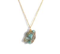 LCHJX Collier pendentif en pierre Gold Chain de forme irrégulière Colliers de charme de mariage coloré