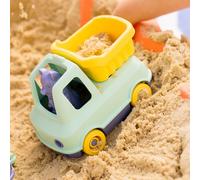 Le camion benne made in france en matière recyclée de mr renard