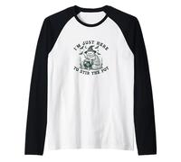 Le Chat sorcière d'halloween Dit « I'm Just Here to Stir The Pot » Manche Raglan