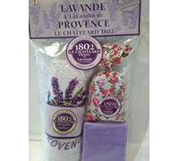 Le Chatelard, Pochette cadeau contenant un torchon, un savon et un sachet de lavande - Modèle aléatoire