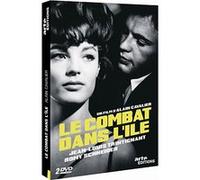 Le combat dans l'île E
