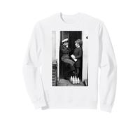 Le comédien Norman Wisdom dans Le rôle de Milkman à Londres 1972 Sweatshirt