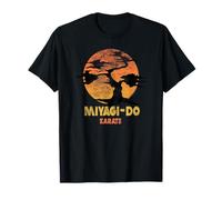 Le film vintage avec logo Miyagi-Do au coucher du soleil avec le logo de Karaté Kid T-Shirt