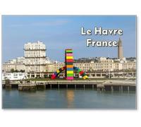 Le Havre, France : Installation contemporaine Catene De Containers par Vincent Ganivet à Southampton Port du Havre, France, pour commémorer le 500e anniversaire de la ville, aimant de réfrigérateur