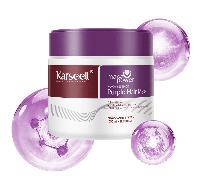 Le Masque Capillaire Violet Professionnel KARSEELL 100 ml est une formule tonifiante, anti-jaune et anti-orange conçue pour neutraliser les reflets chauds des cheveux blonds décolorés avec des mèches 