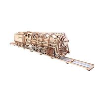 Le modèle d’Ugears en 3D Une Locomotive avec Le ravitailleur