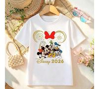 Le t-shirt d'été classique Mickey Mouse et ses amis de Disney (collection 2026) est un t-shirt en pur coton, confortable et respirant, au design monobloc, porté par les amoureux de Disney et les coupl