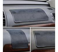 Le tampon adhésif pour tableau de bord de voiture maintient votre téléphone et vos essentiels en place pendant que vous conduisez