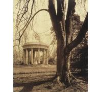 Le temple de l'amour Palais de Versailles Petit Trianon Versailles France vers 1902 par Eugène Atget. Eug ne Atget nom complet Jean-Eug ne-Auguste Atget 1857-1927. Photographe français célèbre pour