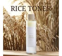 Le tonique de riz I'm From convient aux peaux sensibles. C'est un extrait de riz coréen, une essence lumineuse à la niacinamide, hydratante, végétarienne, sans alcool et sans parfum, un tonique de bea