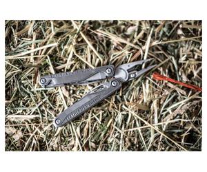 Leatherman Multi-Outils Charge Plus Tti CHARGE PLUS TTI, TITANE noir