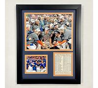 Legends Never Die, Inc. Houston Astros | Champions du monde de la série 2022 | Collage photo encadré 30,5 x 38,1 cm (podium)