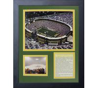 Legends Never Die Packers de Green Bay Vieux Lambeau Field encadrée Photo Collage, 11 x 35,6 cm