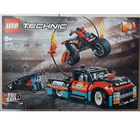 LEGO Technic – Le spectacle de cascades du camion et de la moto 42106