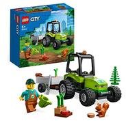 LEGO 60390 City Le Tracteur Forestier, Jouet avec Remorque, Construction De Véhicule Agricole, Figurines Animaux Et Minifigurine Jardinier, Enfants 5 Ans