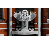 LEGO BATMAN 76300 Arkham Asylum