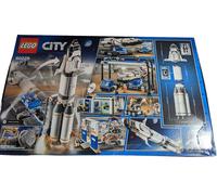 LEGO® City 60229 Assemblage et transport de fusée - Fusée spatiale Astronautes