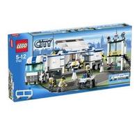 LEGO® City 7743 Le camion de police G