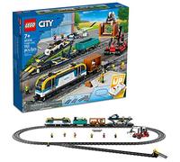 LEGO City Freight Train Set 60336 Jouet télécommandé pour enfants à partir de 7 ans avec sons, 2 wagons, transporteur de voiture, 33 pièces de voie et 2 jouets de voiture EV