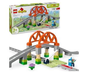 Lego Duplo Set d'Extension : Les Rails et Le Pont du Train - Jouet Éducatif 1er Âge - Voie Ferrée de 8 Pièces, Pont, Barrière & Brique d’Action - Motricité - Cadeau Garçon ou Fille dès 2 Ans 10426