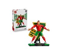 LEGO Editions 43016 Cristiano Ronaldo Légende du Foot Set de Construction 854 Pièces Rouge et Vert