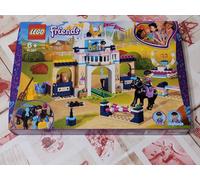 LEGO FRIENDS 41367 LE PARCOURS D'OBSTACLES DE STEPHANIE 337 PIECES