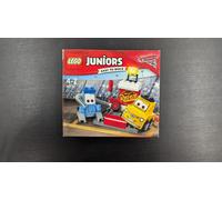 LEGO® Juniors 10732 L'arrêt au stand de Guido et Luigi G