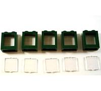 LEGO Lot de 5 fenêtres 1 x 2 x 2 picots avec vitrage vert foncé.