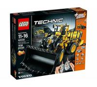 LEGO Technic 42030 Volvo L350F Wheel Loader / Unopened / Retired Set