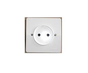 Legrand 080522 - Prise Neptune 2P sans terre - protection enfant