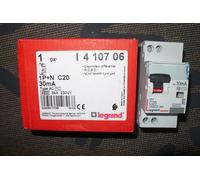 Legrand Disjoncteur différentiel DX³4500 20 A 30 mA Type AC Courbe C 1P+N