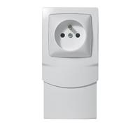 LEGRAND | Cadre 1 poste + PC épaisseur 16mm, installation simple en saillie sans dégradation des murs, sécurité renforcée grâce aux éclips de protection, montage vertical ou horizontal sur moulure