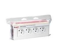 Legrand LEG200022 Kit essentiel mosaque 4 prises de courant + support + Boîte d'encastrement