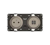 LEGRAND | Prise 2P+T et 2 ports USB type A et C power delivery 20W Céliane, finition titanium, installation facile précâblée, protection enfant avec éclips