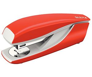 Leitz Agrafeuse de Bureau, Capacité 30 Feuilles, Rouge Clair, Boîtier Métallique Ergonomique, Agrafes Incluses, Gamme NeXXt, 55020020