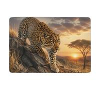 Leopard in The Wild Tapis À Poils Courts 150 X 100 Cm, Imprimé Pour Chambre | Tapis imprimé à poils courts : se place facilement près du lit ou du canapé; avec entretien facile à la main; pour salon