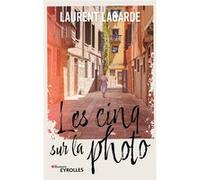 Les cinq sur la photo