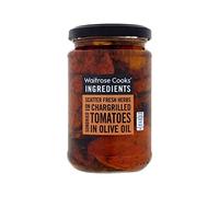 Les Ingrédients De Cuisiniers Rôtir Les Tomates Séchées Au Soleil Dans Waitrose D'Huile 280G
