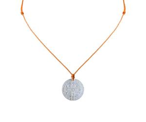 LES POULETTES BIJOUX Collier Lien Croix de Saint Benoit en Nacre