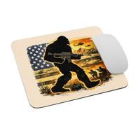 Les Propriétaires De Bigfoot Portent Un Camouflage du Drapeau Américain Et du Sasquatch. Tapis De Souris Confort Mousepad Bords Cousus Tapis De Souris Gaming pour Maison Bureau Voyage 25X30Cm