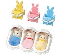 Sylvanian Families – Coffret Les Triplés Lapin Chocolat – 3 figurines +15 accessoires – 3 ans et +