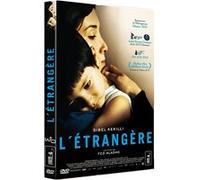 L'Etrangère E