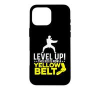 Level Up This Kid is Now A Yellow Belt Train de karaté Coque pour iPhone 16 Pro Max