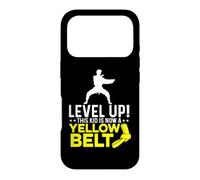 Level Up This Kid is Now A Yellow Belt Train de karaté Coque pour iPhone 17 Pro