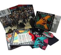 Levellers,the - Static on The Airwaves (Boxset) [Import]